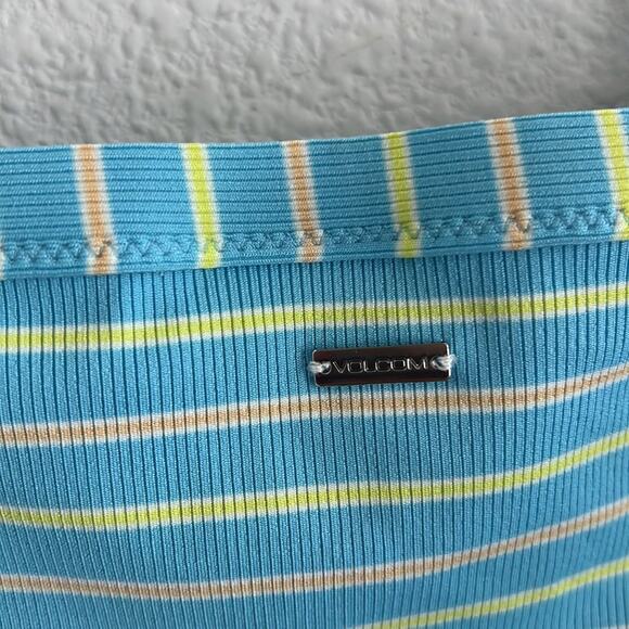 Volcom Stripped Cropped Bikini Top Festival Ditsy Ruffle Tank Style Shelf Bra L - Picture 4 of 6